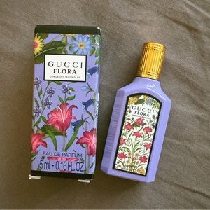 Gucci💜 Flora Gorgeous Magnolia